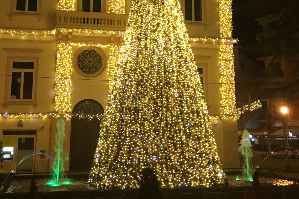 Kerstsfeer verzorgd door fonteinen